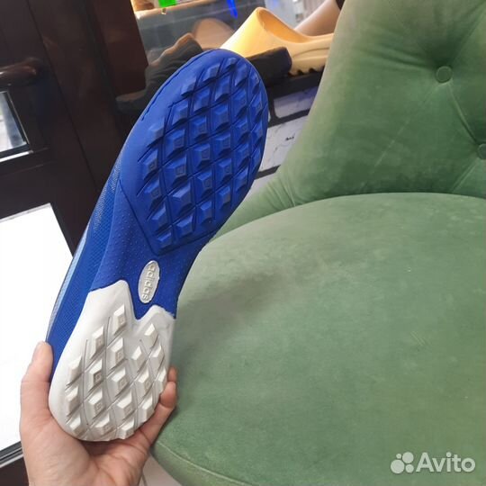 Футзалки adidas