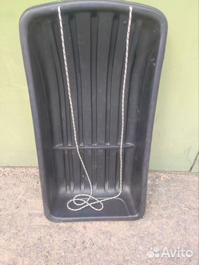 Ледоруб Тонар 100L б/у Санки для зимней рыбалки