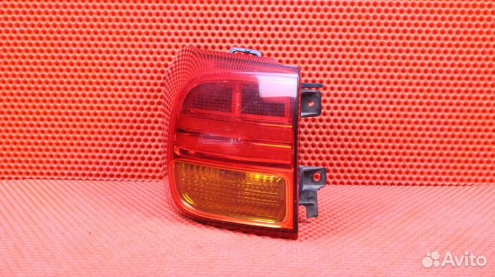 Фонарь задний задний Kia Carnival YP D4HB 92401-A9