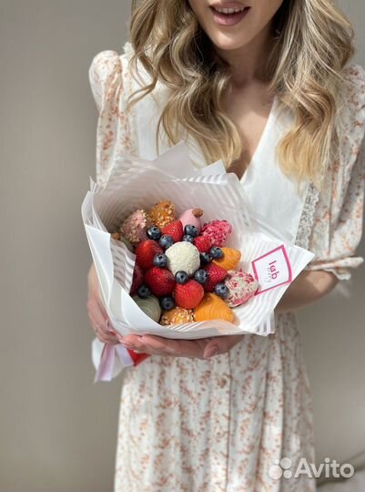 Букет из клубники в шоколаде