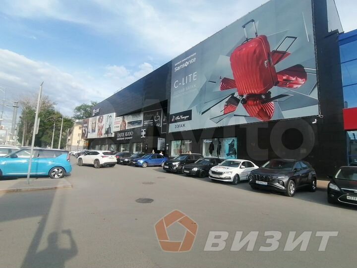 Торговая площадь в ТЦ InCube с вытяжкой