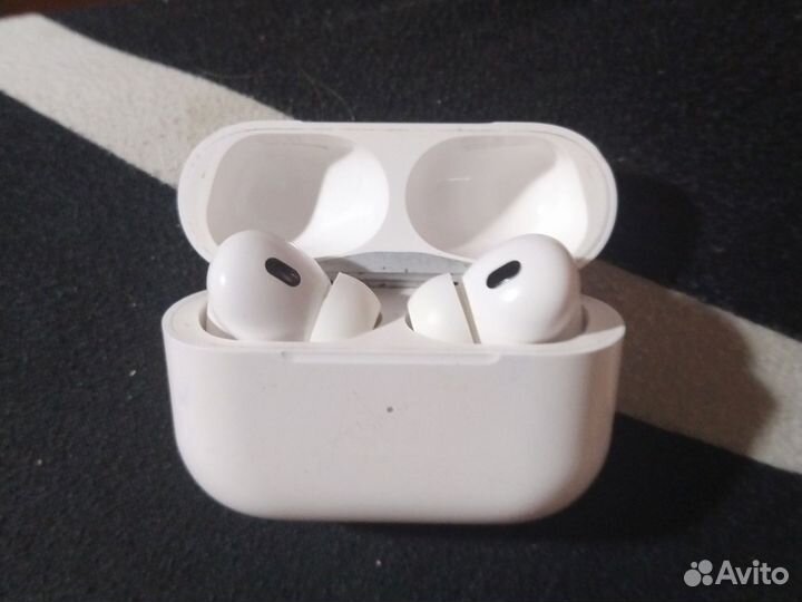 Аирподс про
