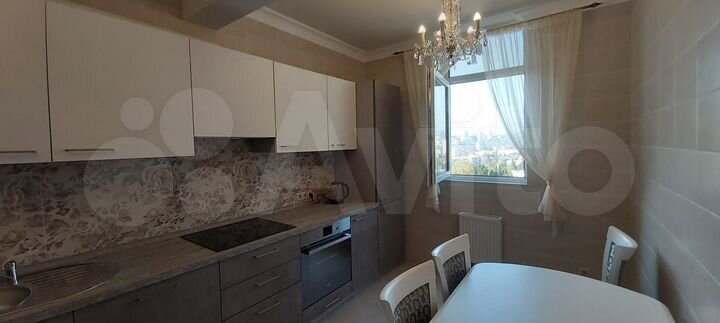 2-к. квартира, 75 м², 7/25 эт.