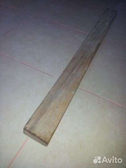 Брус бука 9х4см, лепнина D43см Есть в наличии