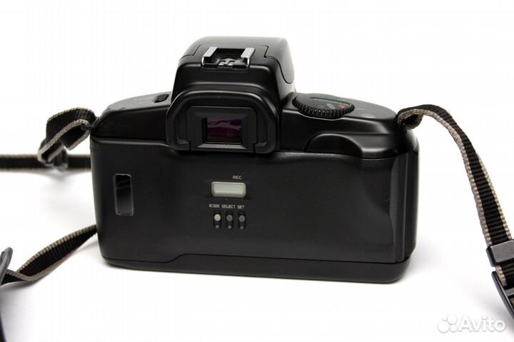 Canon EOS 750 + Canon EF 35-105mm f4.5-5.6