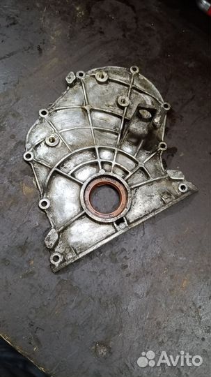 Передняя крышка двигателя Chevrolet Niva