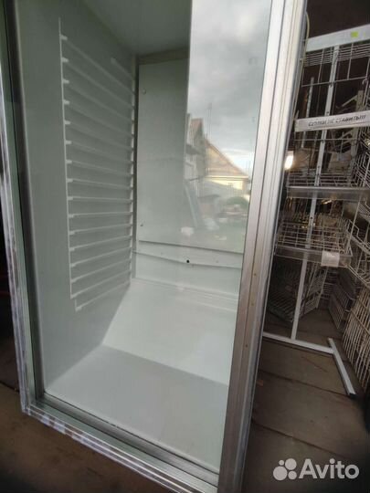 Холодильник витрина