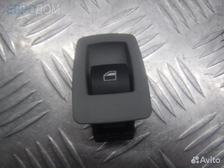 Кнопка стеклоподъемника задняя BMW E46 s1110104