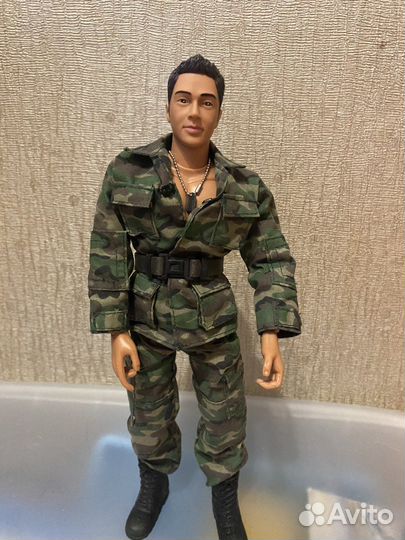 Фигурка солдат