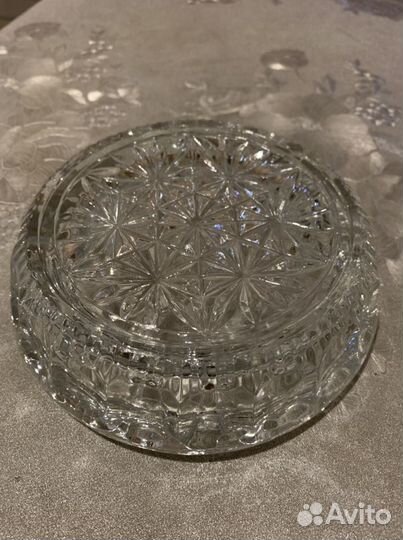 Хрустальная пепельница