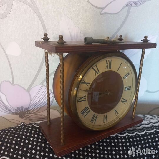 Часы настольные СССР