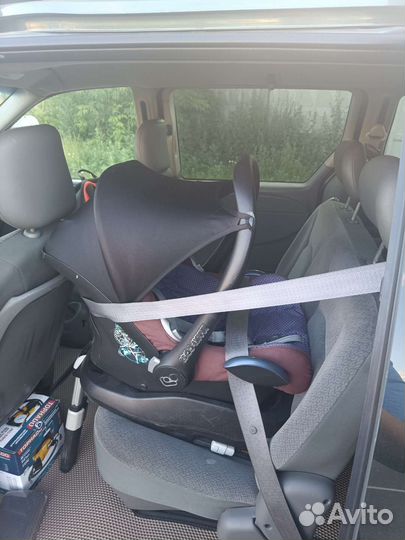 Детское автокресло maxi cosi с базой