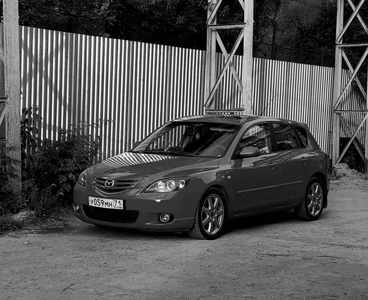 Mazda 3: фото владельца
