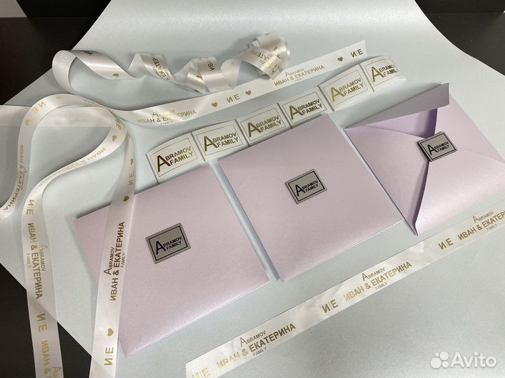 Наклейки с золотом и серебром