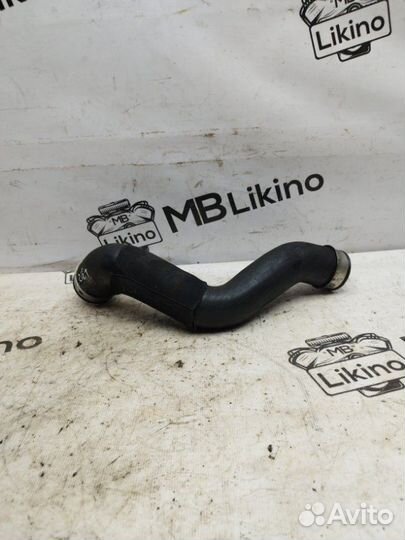 Патрубок интеркулера левый Mercedes Cls W219