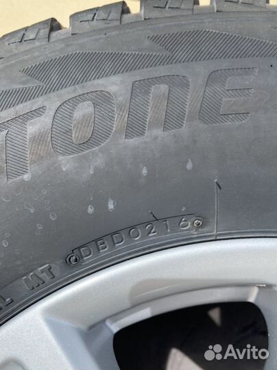 Bridgestone Blizzak DM-V2 245/70 R16 107S