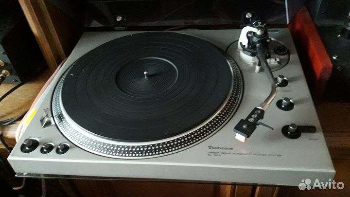 Проигрыватель Винила technics SL-1600 Автомат