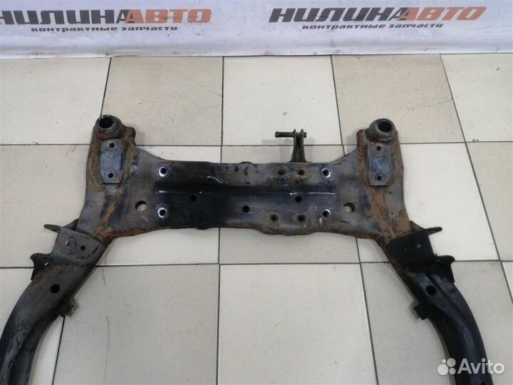 Подрамник Kia Ceed 1 хэтчбек 1.6 G4FC 2009