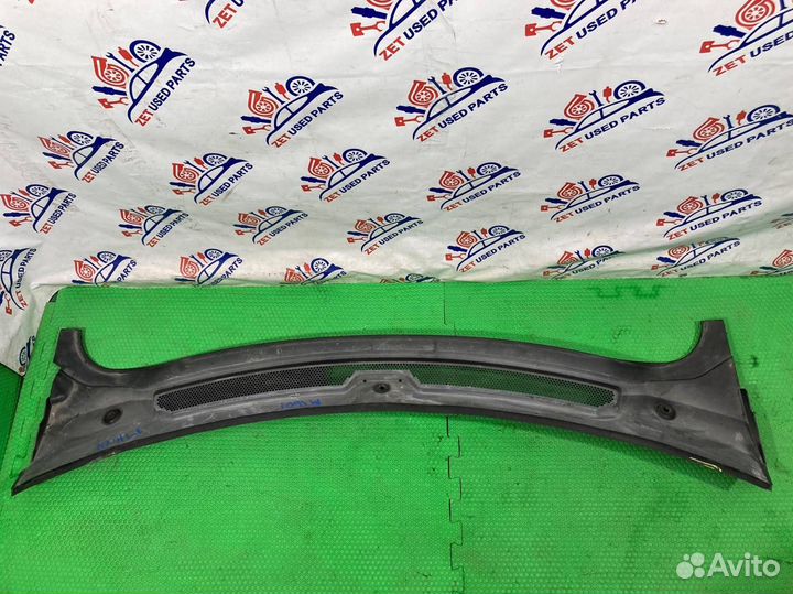 Жабо/решетка стеклоочистителя Land Rover Range