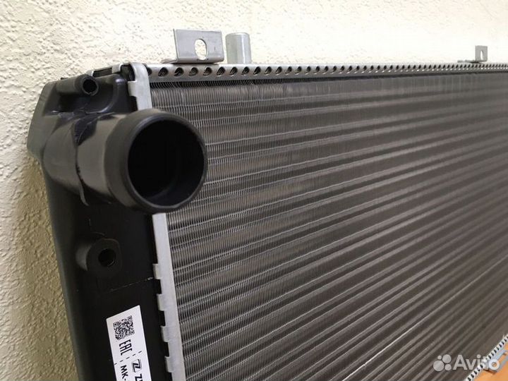 Радиатор охлаждения двигателя Audi 80 IV, V 86, Co