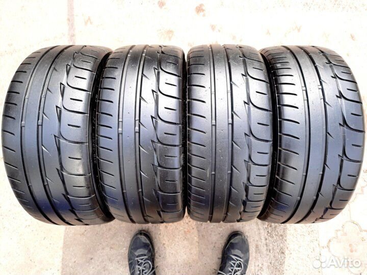 Bridgestone Potenza Re-11S 215/40 R17
