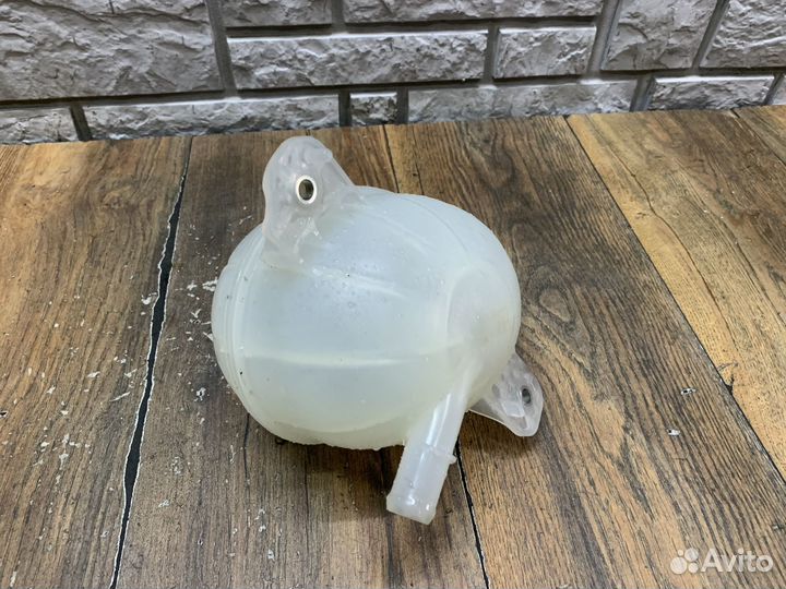 Kia Sportage Бачок расширительный