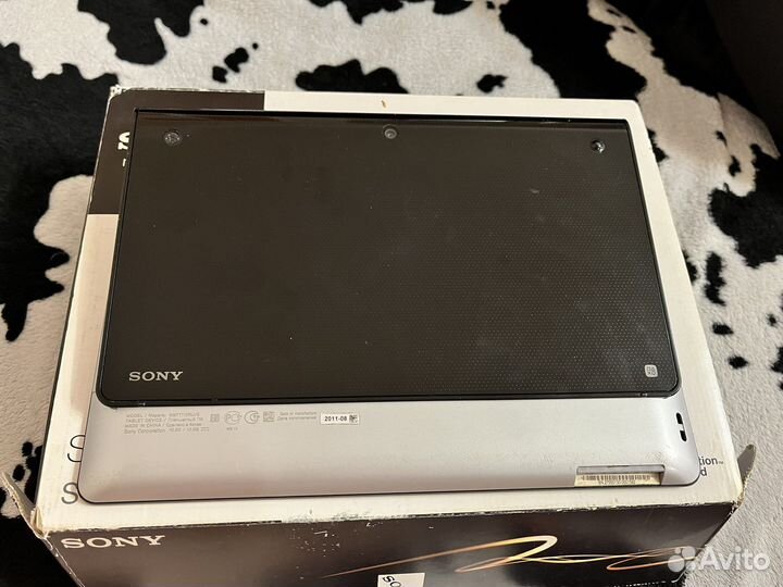 Планшет Sony Tablet S