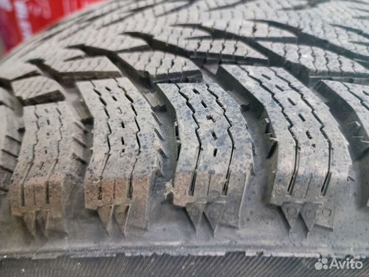 Nokian Tyres Hakkapeliitta R3 SUV 235/65 R17