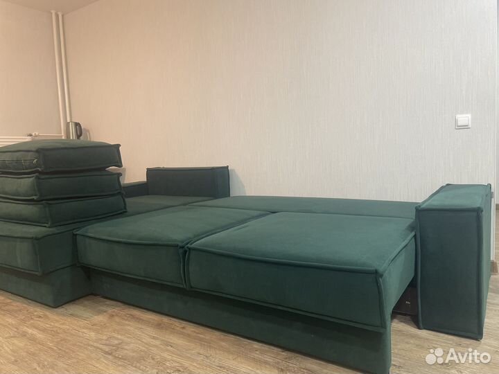 Большой угловой диван раскладной
