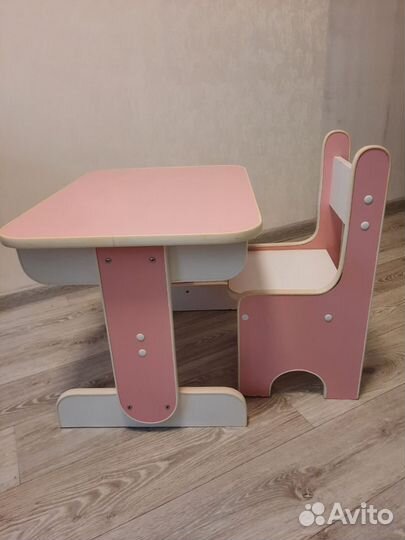 Детский столик и стульчик