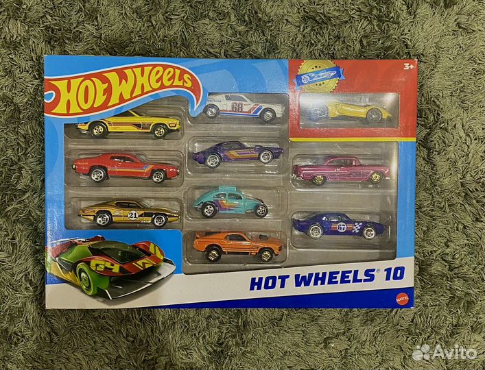 Hot wheels набор 10 штук