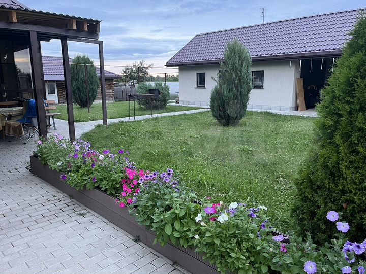 Дом 90 м² на участке 1,12 га