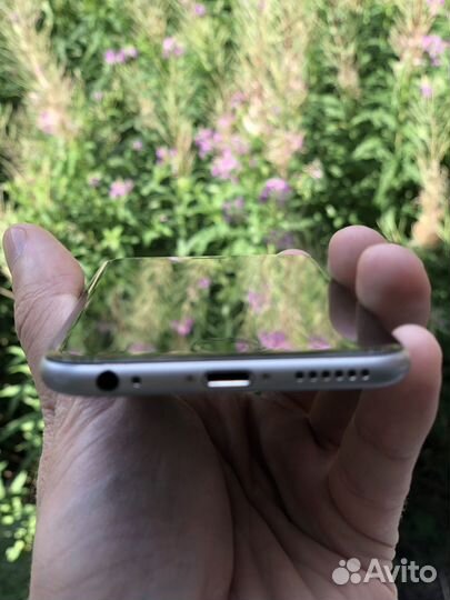 Смартфон Apple iPhone 6 64 Gb
