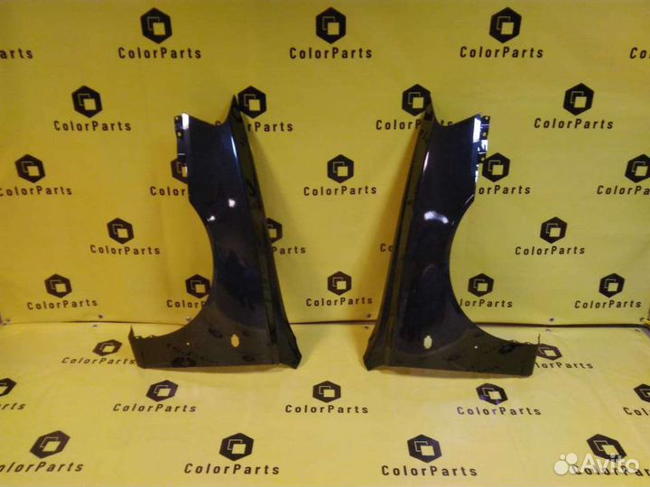 Крыло переднее чёрное Hyundai Accent 2