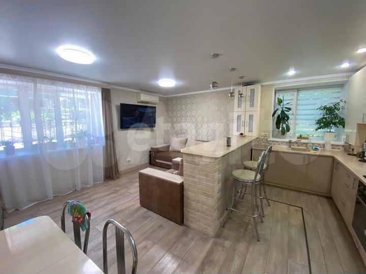 3-к. квартира, 76 м², 1/5 эт.