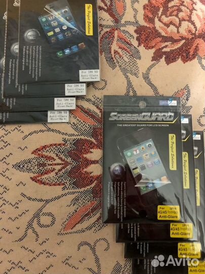 Чехлы и пленки на iPhone