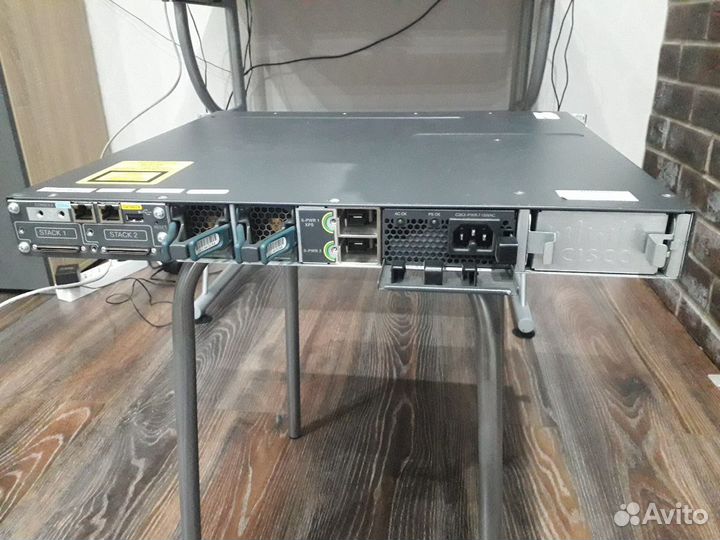 Коммутатор Cisco Catalyst 3750
