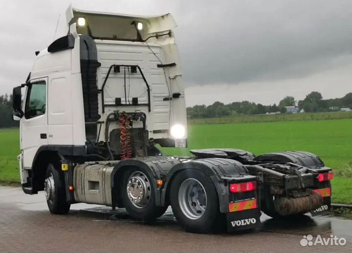 Pазбираем грузовик Volvo FM 2008-2013