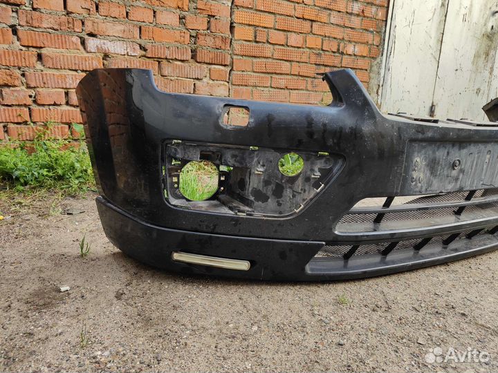Бампер передний Форд фокус 2 дорест
