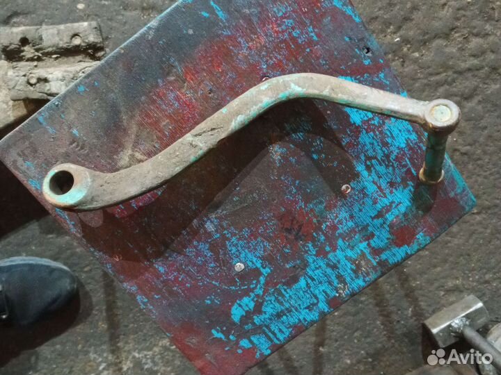 Кикстартер для мотоцикла Урал