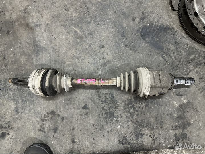 Привод левый Toyota Carina ST190
