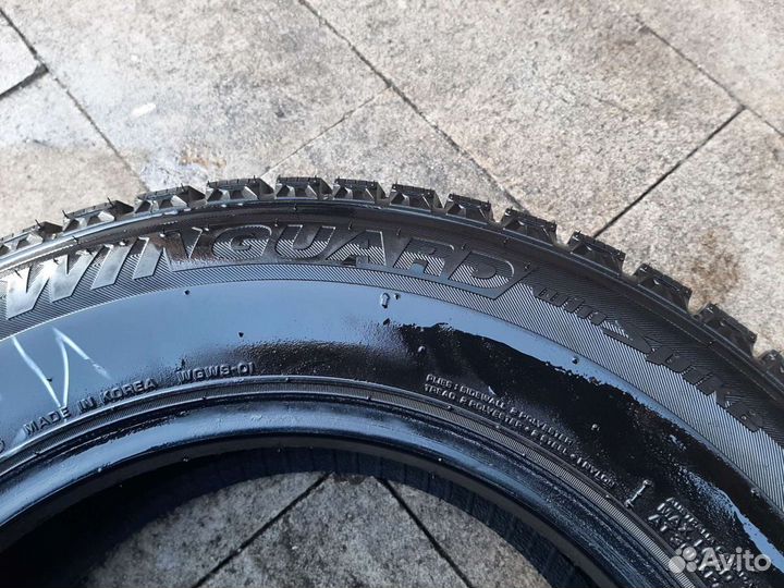 Roadstone Winguard WinSpike 205/70 R15 96T