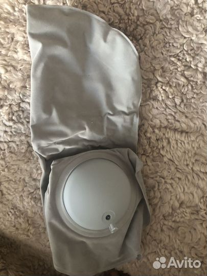 Надувная подушка с помпой