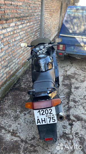 Honda VFR 750F