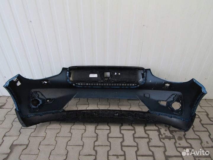 Бампер передний Volvo XC40