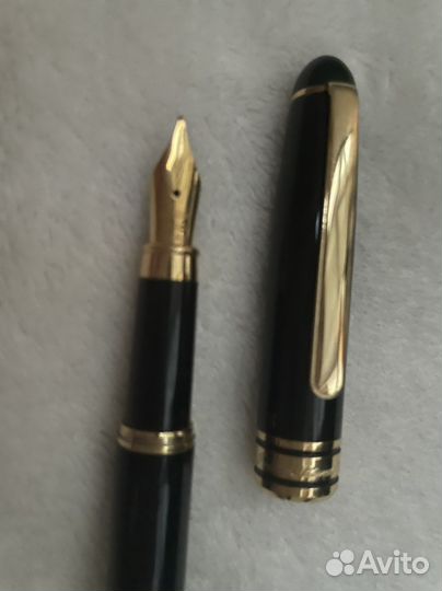 Перьевая ручка с позолоченным пером