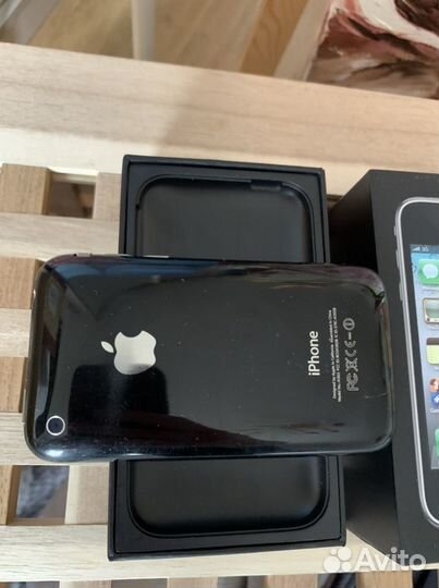 iPhone 3gs 8gb оригинал комплект