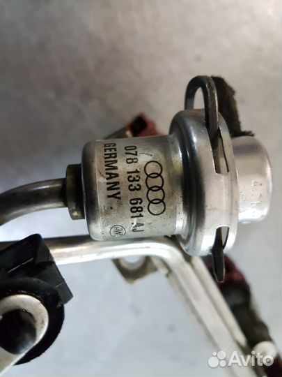 Топливная форсунка Audi VW 2,8 V6 078133551ba