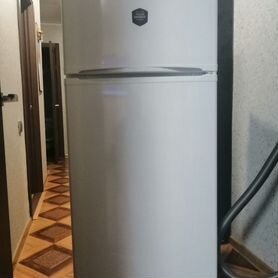 Холодильник indesit