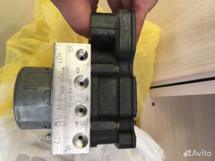 Продам блок ABS vw polo